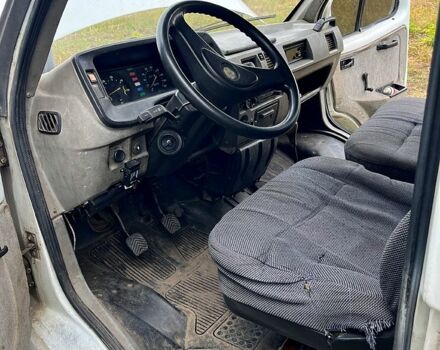 Белый ГАЗ Соболь, объемом двигателя 2.3 л и пробегом 82 тыс. км за 1400 $, фото 7 на Automoto.ua