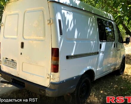 Белый ГАЗ Соболь, объемом двигателя 2.3 л и пробегом 333 тыс. км за 1250 $, фото 7 на Automoto.ua