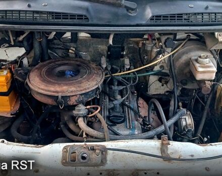 Белый ГАЗ Соболь, объемом двигателя 2.3 л и пробегом 300 тыс. км за 800 $, фото 4 на Automoto.ua