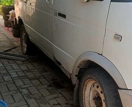 Білий ГАЗ Соболь, об'ємом двигуна 2.3 л та пробігом 358 тис. км за 2000 $, фото 9 на Automoto.ua