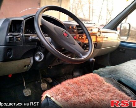Синий ГАЗ Соболь, объемом двигателя 2.3 л и пробегом 80 тыс. км за 1600 $, фото 2 на Automoto.ua