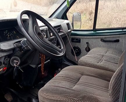 Зелений ГАЗ Соболь, об'ємом двигуна 2.3 л та пробігом 146 тис. км за 1450 $, фото 4 на Automoto.ua