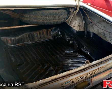 Білий ГАЗ Волга, об'ємом двигуна 2.5 л та пробігом 0 тис. км за 600 $, фото 2 на Automoto.ua