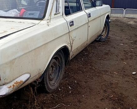 Белый ГАЗ Волга, объемом двигателя 2.4 л и пробегом 211 тыс. км за 240 $, фото 3 на Automoto.ua