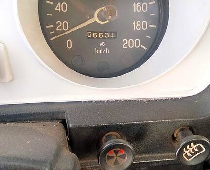 Белый ГАЗ Волга, объемом двигателя 2.4 л и пробегом 57 тыс. км за 1440 $, фото 3 на Automoto.ua