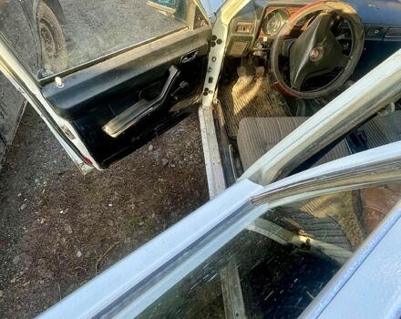 Білий ГАЗ Волга, об'ємом двигуна 2.4 л та пробігом 0 тис. км за 700 $, фото 7 на Automoto.ua