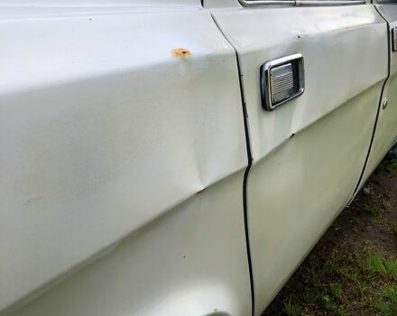 Білий ГАЗ Волга, об'ємом двигуна 2.4 л та пробігом 0 тис. км за 1000 $, фото 7 на Automoto.ua