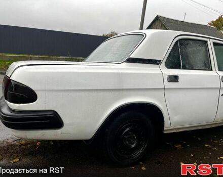 Білий ГАЗ Волга, об'ємом двигуна 2.4 л та пробігом 316 тис. км за 900 $, фото 4 на Automoto.ua