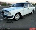 Белый ГАЗ Волга, объемом двигателя 2.3 л и пробегом 21 тыс. км за 3500 $, фото 1 на Automoto.ua