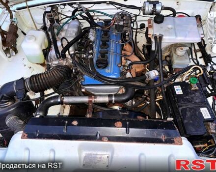 Білий ГАЗ Волга, об'ємом двигуна 2.3 л та пробігом 89 тис. км за 1850 $, фото 4 на Automoto.ua