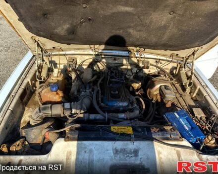 Білий ГАЗ Волга, об'ємом двигуна 2.4 л та пробігом 229 тис. км за 800 $, фото 8 на Automoto.ua