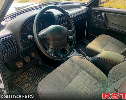 Білий ГАЗ Волга, об'ємом двигуна 2.3 л та пробігом 150 тис. км за 1300 $, фото 5 на Automoto.ua