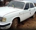 Белый ГАЗ Волга, объемом двигателя 2.3 л и пробегом 200 тыс. км за 1000 $, фото 1 на Automoto.ua
