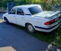 Белый ГАЗ Волга, объемом двигателя 2.3 л и пробегом 172 тыс. км за 900 $, фото 3 на Automoto.ua