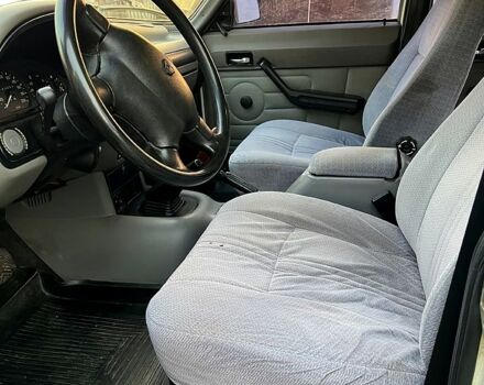 Белый ГАЗ Волга, объемом двигателя 2.5 л и пробегом 103 тыс. км за 1420 $, фото 6 на Automoto.ua