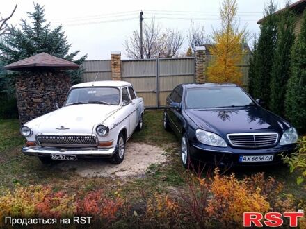 Белый ГАЗ Волга, объемом двигателя 2.4 л и пробегом 100 тыс. км за 1500 $, фото 1 на Automoto.ua