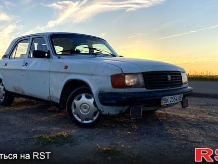 ГАЗ Волга 1993 в Ровно на Automoto.ua Белый ГАЗ Волга, объемом двигателя 2.4 л и пробегом 0 тыс. км за 650 $, фото 1 на Automoto.ua
