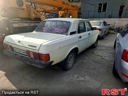 Білий ГАЗ Волга, об'ємом двигуна 2.4 л та пробігом 80 тис. км за 650 $, фото 1 на Automoto.ua