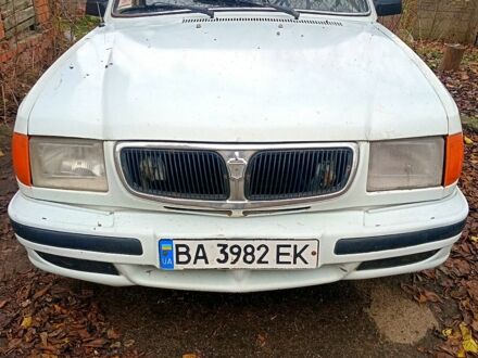 Белый ГАЗ Волга, объемом двигателя 2.4 л и пробегом 140 тыс. км за 800 $, фото 1 на Automoto.ua
