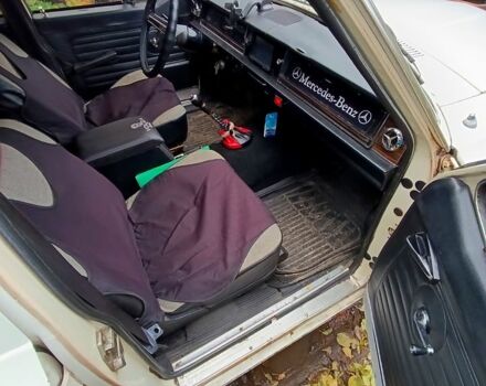 Бежевий ГАЗ Волга, об'ємом двигуна 2.4 л та пробігом 100 тис. км за 1000 $, фото 7 на Automoto.ua