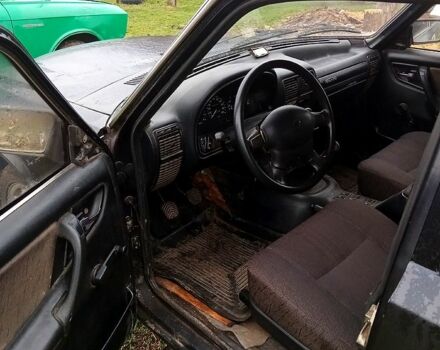 Черный ГАЗ Волга, объемом двигателя 2.3 л и пробегом 123 тыс. км за 1000 $, фото 3 на Automoto.ua