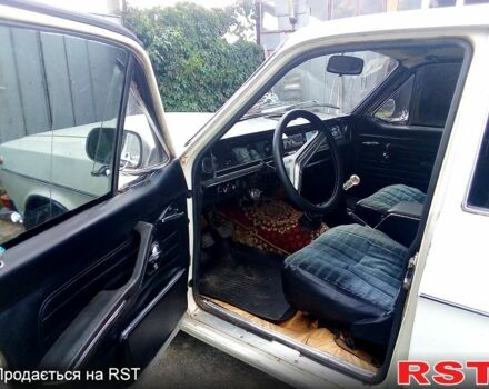 ГАЗ Волга, объемом двигателя 2.4 л и пробегом 300 тыс. км за 1152 $, фото 4 на Automoto.ua
