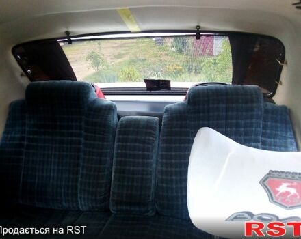 ГАЗ Волга, объемом двигателя 2.4 л и пробегом 300 тыс. км за 1152 $, фото 10 на Automoto.ua