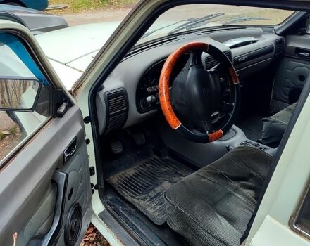 ГАЗ Волга, объемом двигателя 2.4 л и пробегом 250 тыс. км за 700 $, фото 5 на Automoto.ua