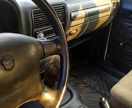 ГАЗ Волга, об'ємом двигуна 2.4 л та пробігом 195 тис. км за 1600 $, фото 8 на Automoto.ua