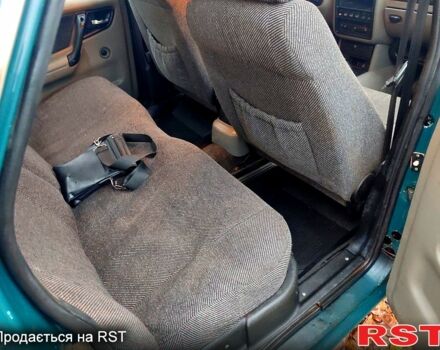 ГАЗ Волга, об'ємом двигуна 2.4 л та пробігом 200 тис. км за 950 $, фото 5 на Automoto.ua