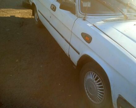 ГАЗ Волга, объемом двигателя 2.4 л и пробегом 200 тыс. км за 300 $, фото 1 на Automoto.ua