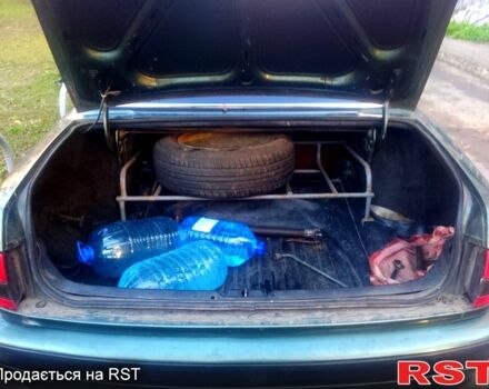 ГАЗ Волга, объемом двигателя 2.3 л и пробегом 200 тыс. км за 1750 $, фото 9 на Automoto.ua