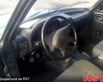 ГАЗ Волга, объемом двигателя 2.3 л и пробегом 200 тыс. км за 1750 $, фото 13 на Automoto.ua
