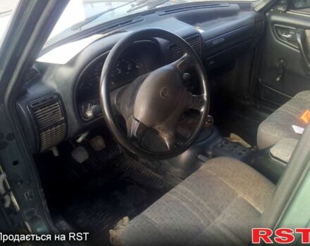 ГАЗ Волга, объемом двигателя 2.3 л и пробегом 200 тыс. км за 1750 $, фото 1 на Automoto.ua