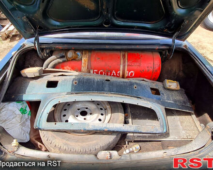 ГАЗ Волга, объемом двигателя 2.5 л и пробегом 200 тыс. км за 400 $, фото 5 на Automoto.ua