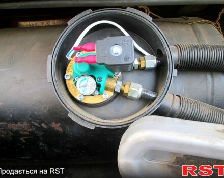 Серый ГАЗ Волга, объемом двигателя 2.4 л и пробегом 0 тыс. км за 840 $, фото 2 на Automoto.ua