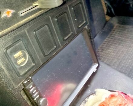 Серый ГАЗ Волга, объемом двигателя 2.4 л и пробегом 150 тыс. км за 1200 $, фото 6 на Automoto.ua