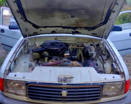 Серый ГАЗ Волга, объемом двигателя 4.2 л и пробегом 190 тыс. км за 1500 $, фото 4 на Automoto.ua