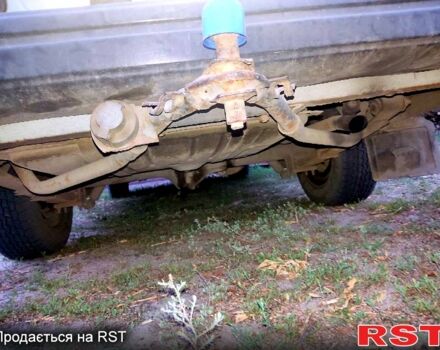 Серый ГАЗ Волга, объемом двигателя 4.2 л и пробегом 190 тыс. км за 1500 $, фото 6 на Automoto.ua