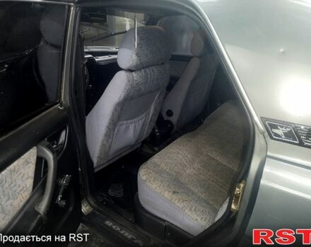 Сірий ГАЗ Волга, об'ємом двигуна 2.3 л та пробігом 176 тис. км за 950 $, фото 9 на Automoto.ua