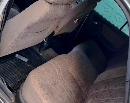 Серый ГАЗ Волга, объемом двигателя 2.4 л и пробегом 130 тыс. км за 1400 $, фото 5 на Automoto.ua