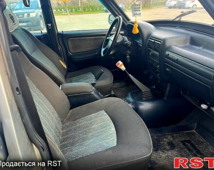 Сірий ГАЗ Волга, об'ємом двигуна 2.3 л та пробігом 204 тис. км за 1200 $, фото 6 на Automoto.ua