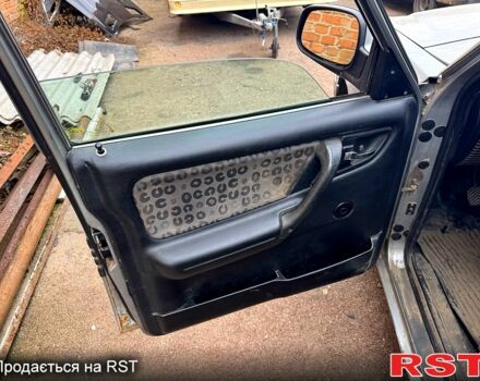 Серый ГАЗ Волга, объемом двигателя 2.3 л и пробегом 170 тыс. км за 1400 $, фото 6 на Automoto.ua