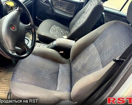 Серый ГАЗ Волга, объемом двигателя 2.3 л и пробегом 170 тыс. км за 1400 $, фото 4 на Automoto.ua