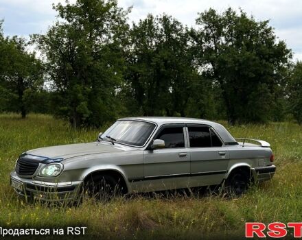 Серый ГАЗ Волга, объемом двигателя 2.3 л и пробегом 325 тыс. км за 1200 $, фото 3 на Automoto.ua