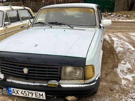 Серый ГАЗ Волга, объемом двигателя 2.4 л и пробегом 160 тыс. км за 600 $, фото 1 на Automoto.ua