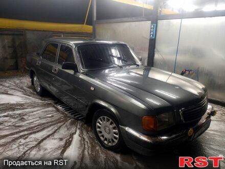 Серый ГАЗ Волга, объемом двигателя 2.3 л и пробегом 176 тыс. км за 950 $, фото 1 на Automoto.ua