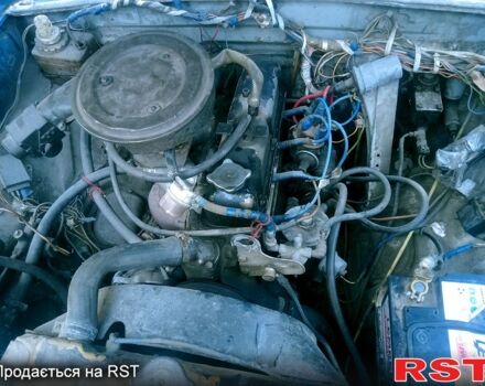 Синий ГАЗ Волга, объемом двигателя 2.4 л и пробегом 200 тыс. км за 650 $, фото 8 на Automoto.ua