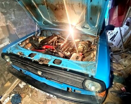 Синий ГАЗ Волга, объемом двигателя 2.4 л и пробегом 300 тыс. км за 355 $, фото 1 на Automoto.ua