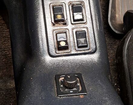 Синий ГАЗ Волга, объемом двигателя 2.5 л и пробегом 200 тыс. км за 1180 $, фото 11 на Automoto.ua